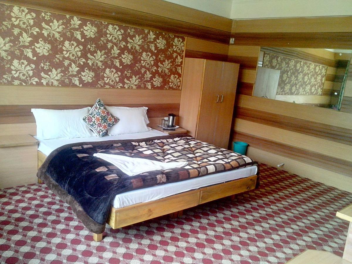 Royal Star Inn Srīnagar Екстериор снимка